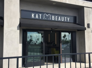 Kat Salon, Solana Beach, California