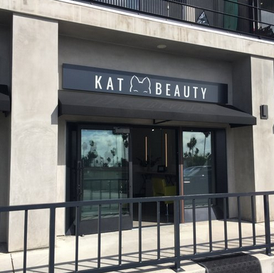 Kat Salon, Solana Beach, California